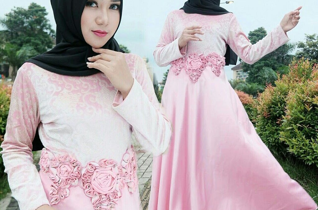  Baju  Muslim Gamis  Modern Remaja yang  Bagus  Soakedart